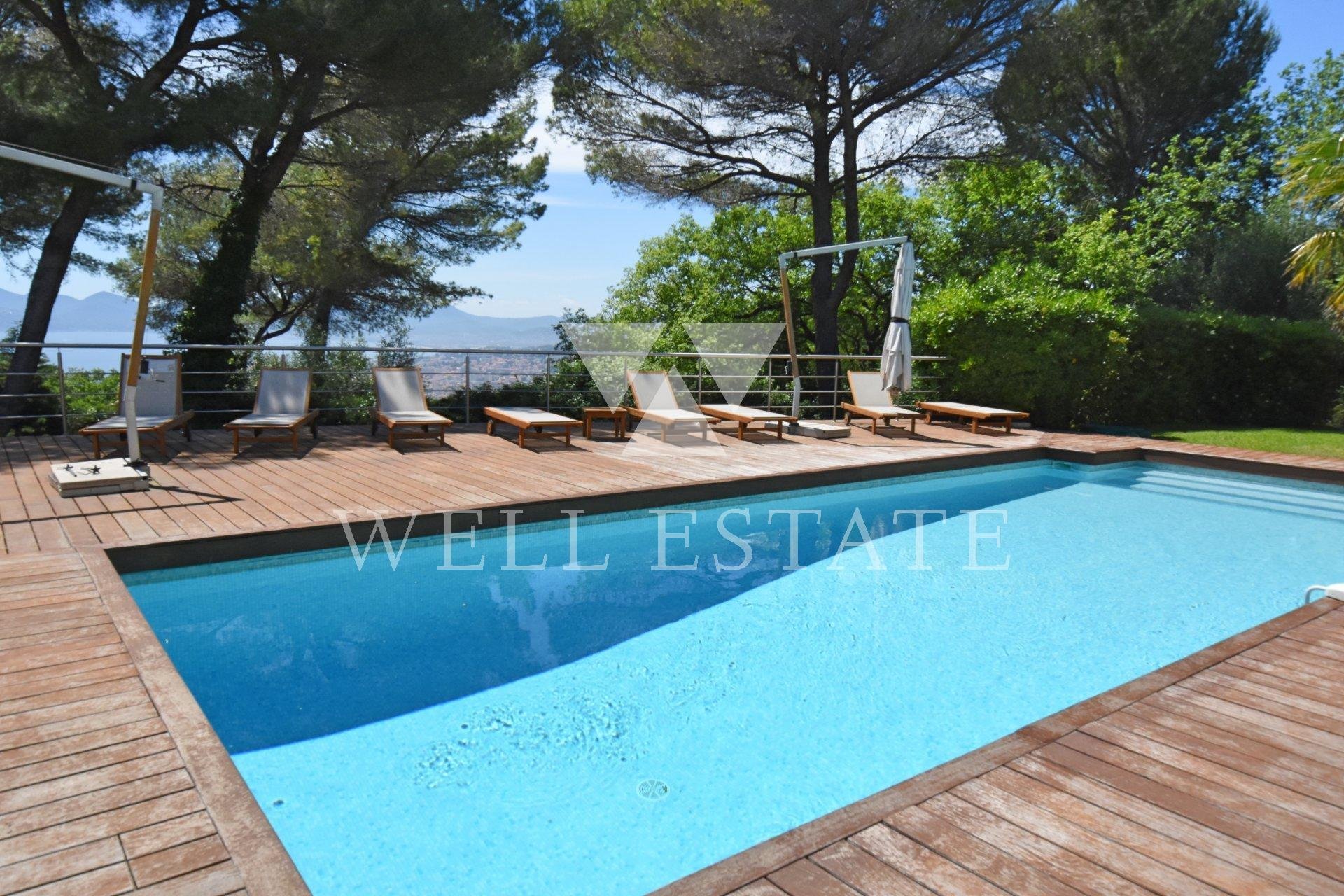 SUPER CANNES VILLA 270M2 8 ROOMS HEATED SWIMMING POOL SEA VIEW