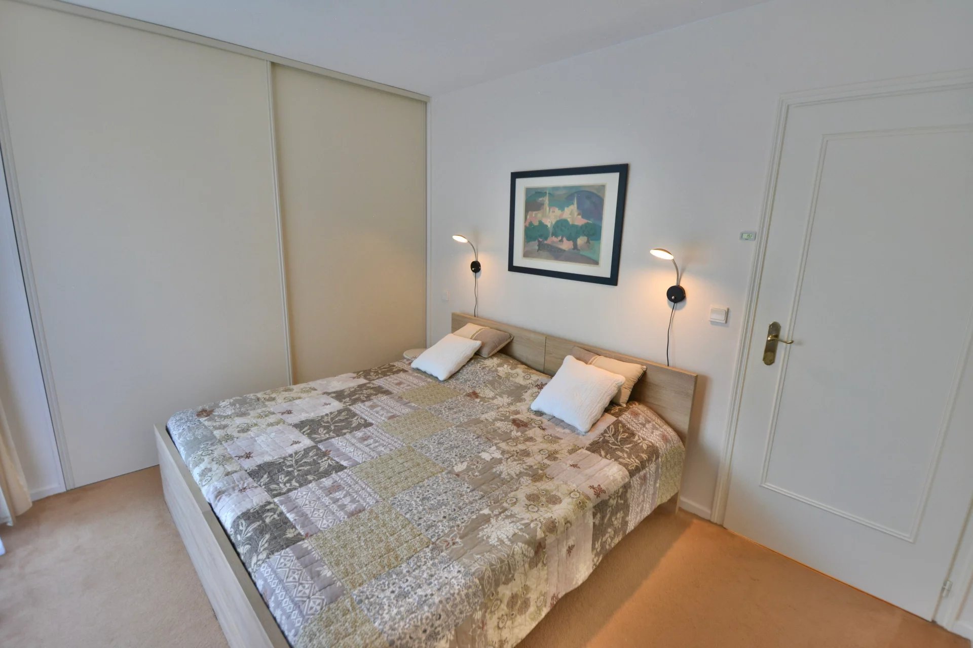2 bedroom apartment - Juan les Pins- Rostagne