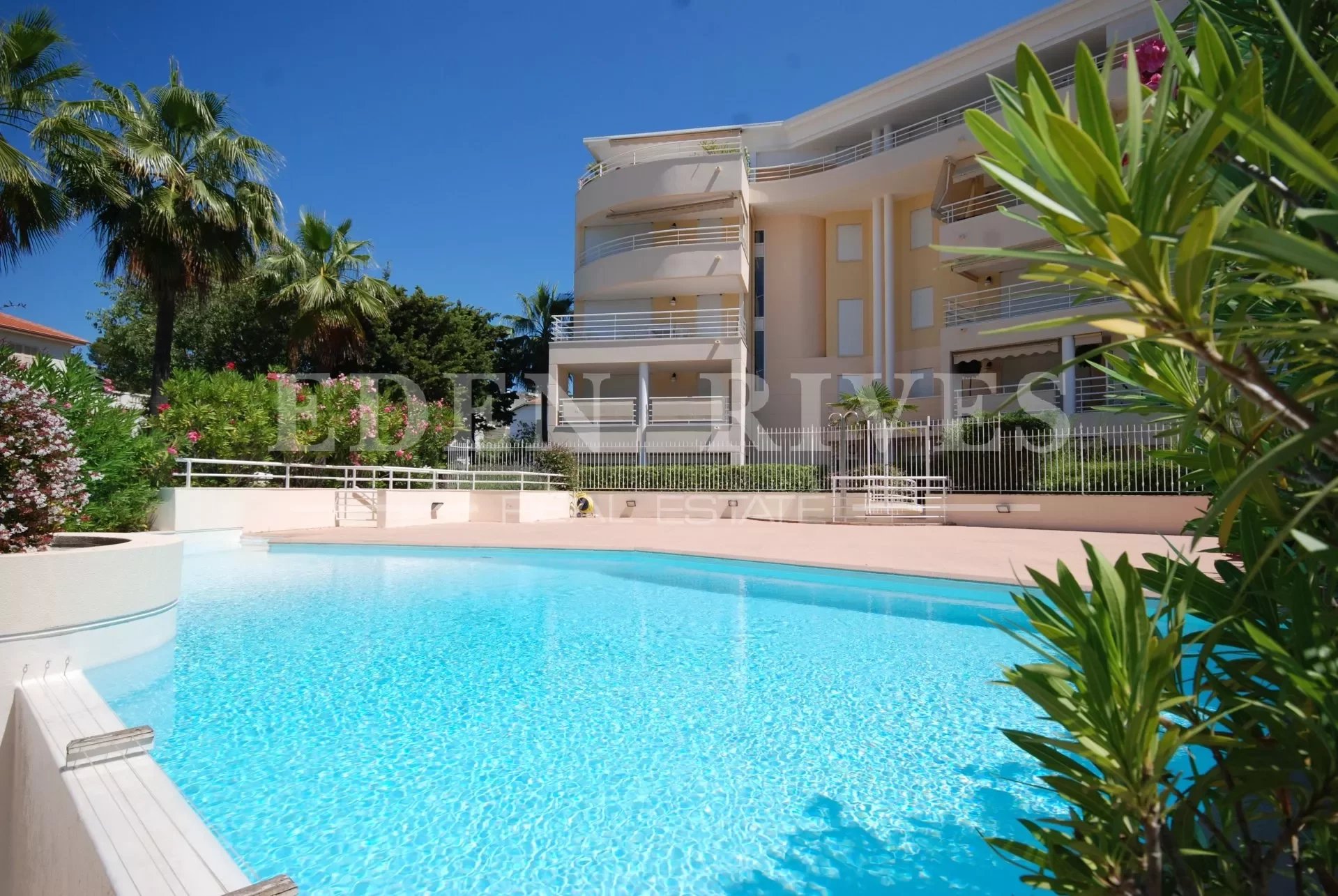 Vente Appartement - Juan-les-Pins