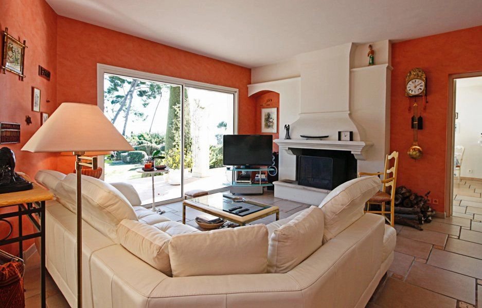 Living-room, fireplace