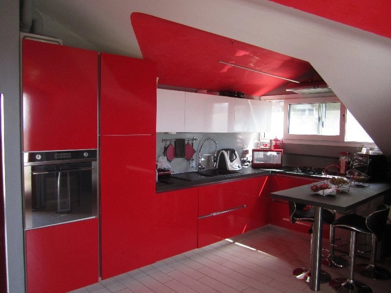 Kitchen Kitchen bar Tile