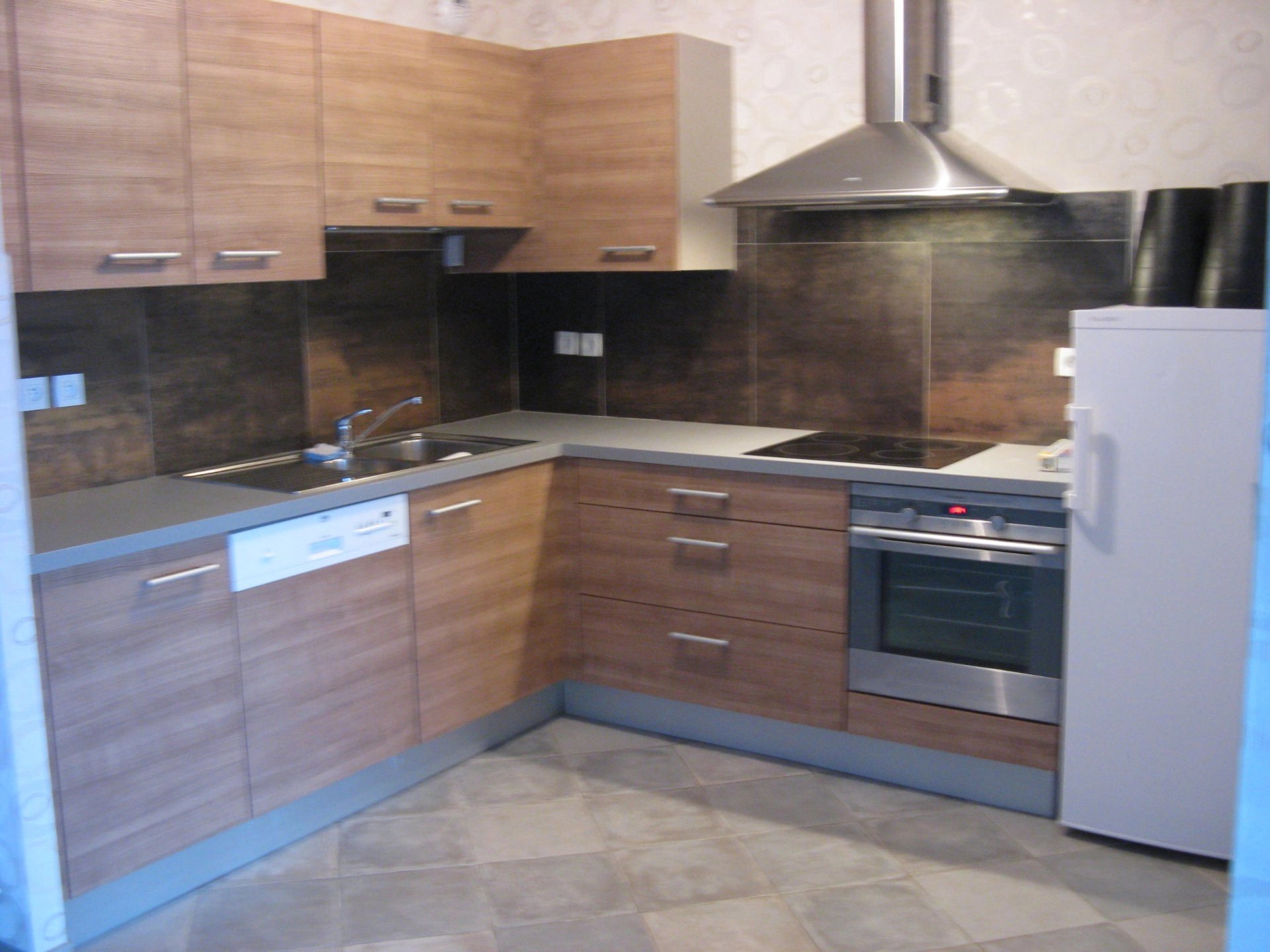 Kitchen Stainless steel Tile