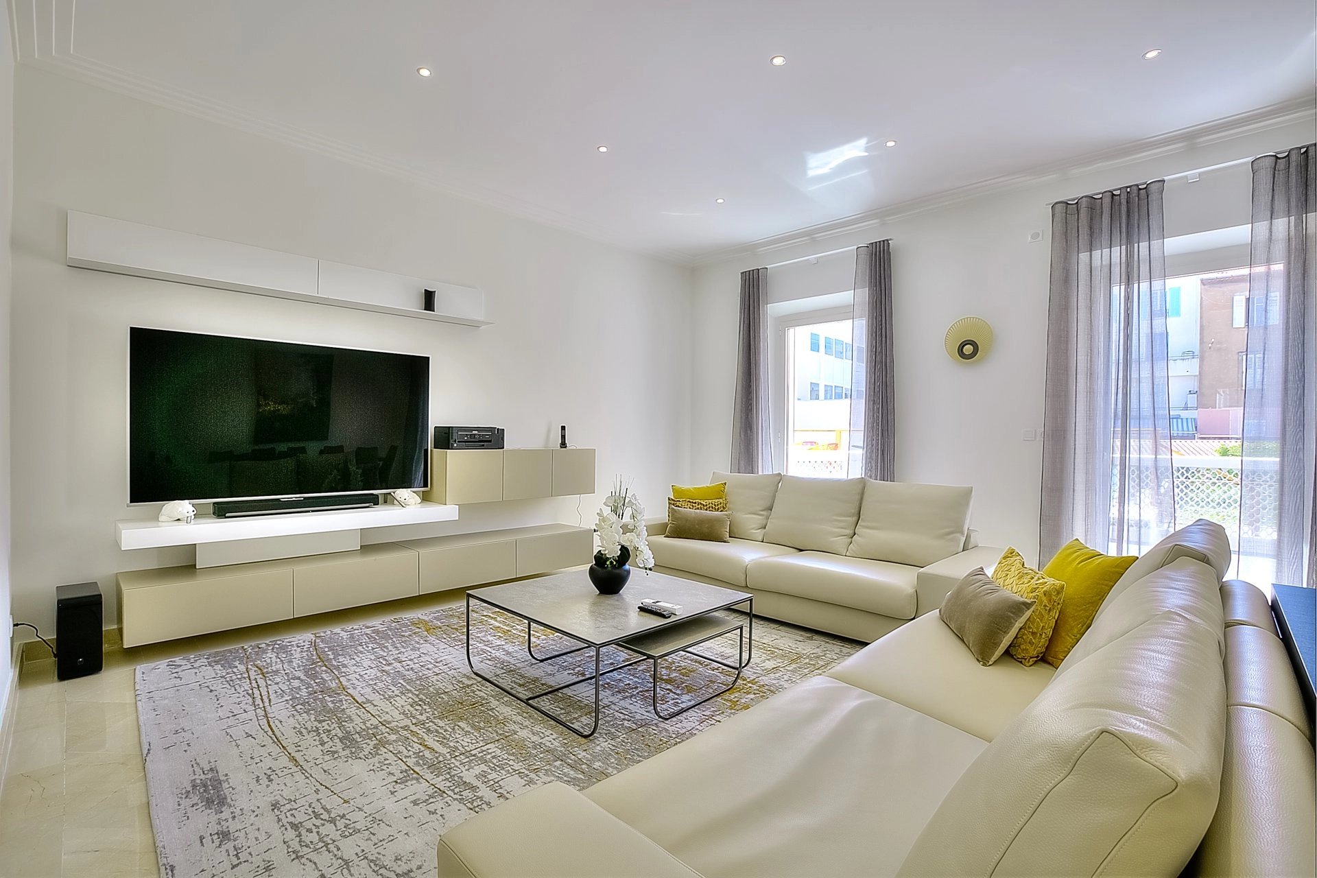 Living-room Tile