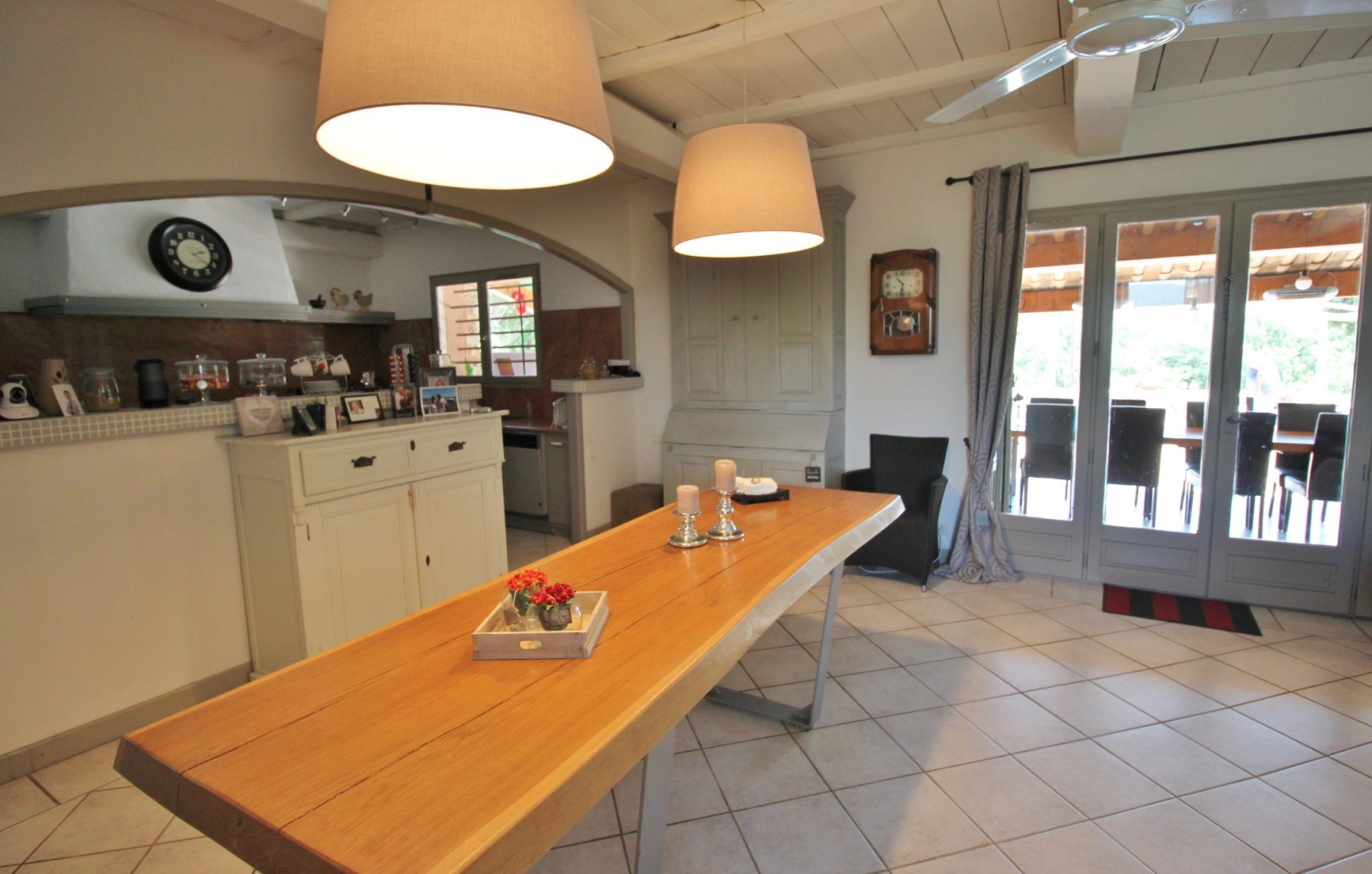 Large, beautifully renovated house in Besse sur Issole