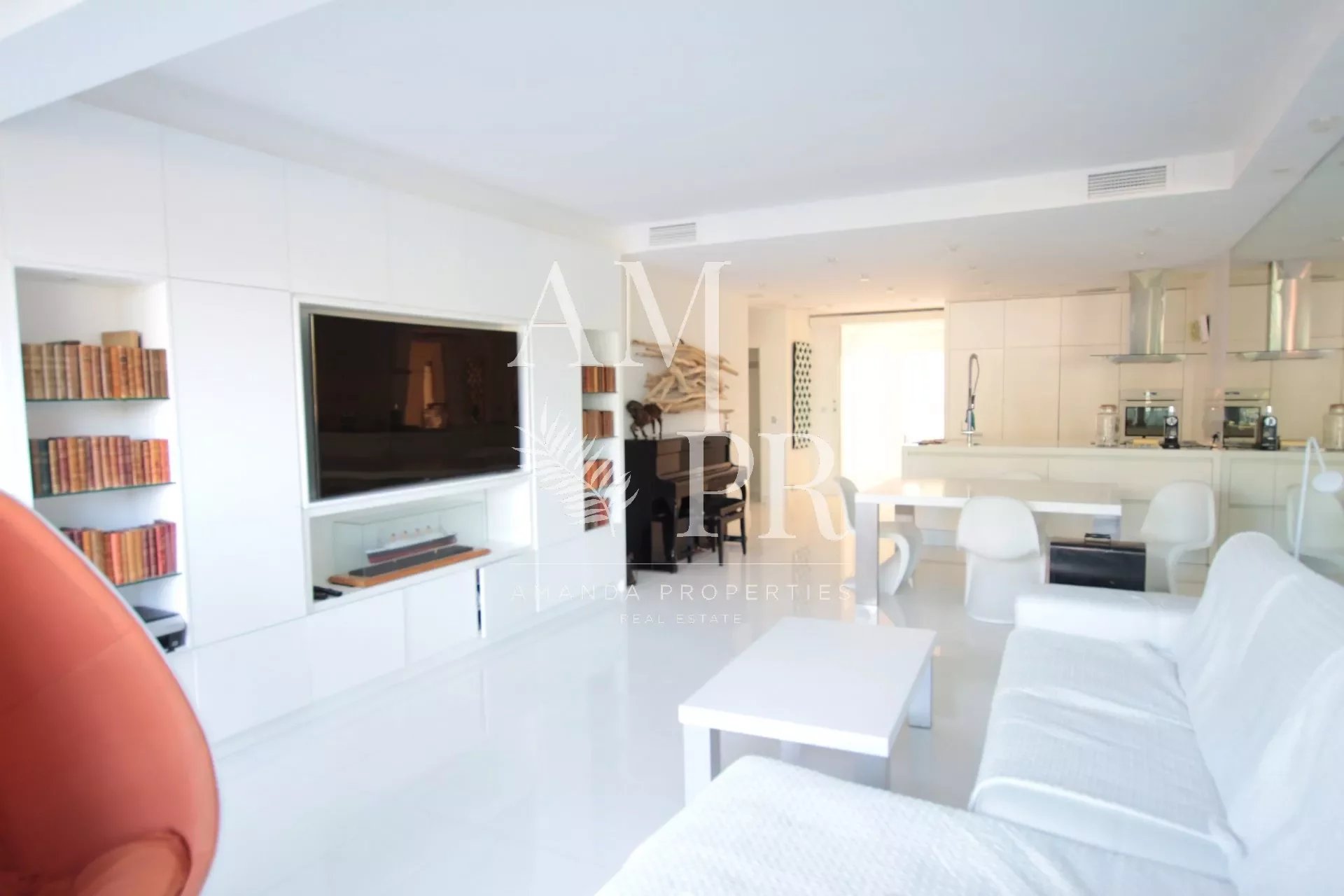 Cannes Croisette - Magnificent flat of 125sqm - Sea View - 6 People