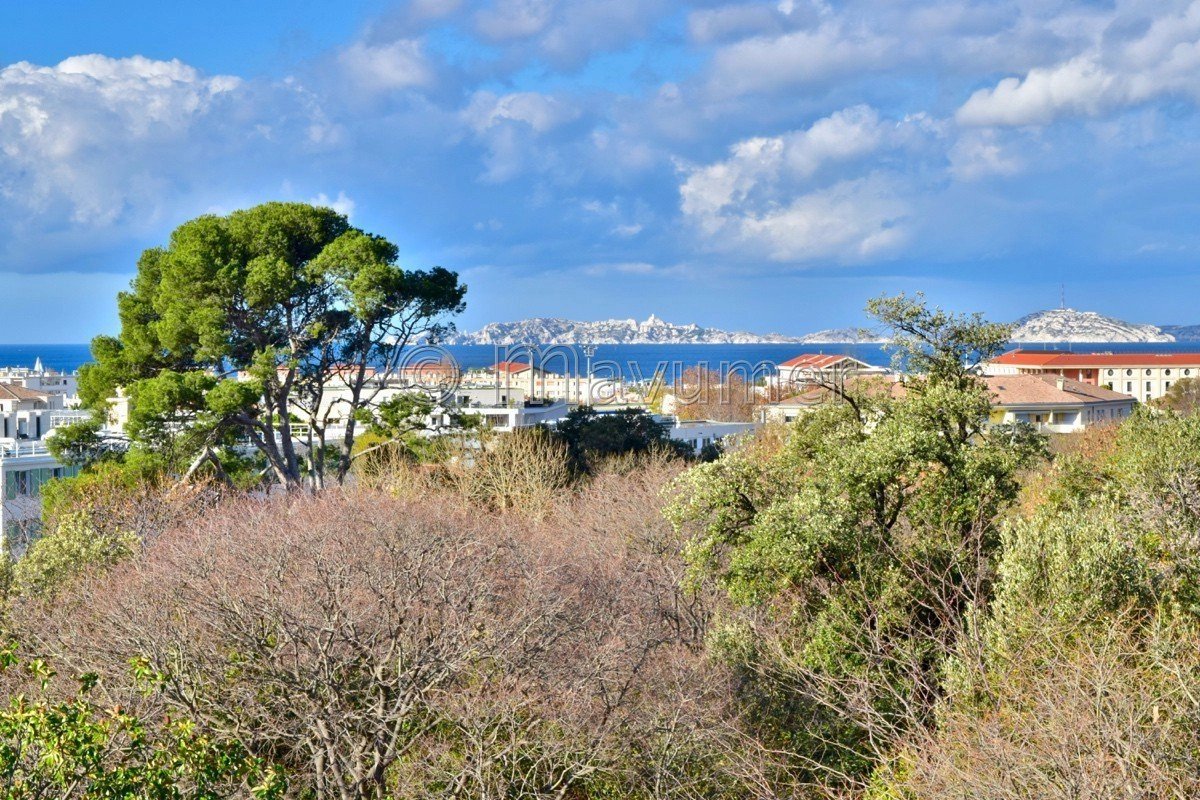 Apartment T4 sea view Sainte-Anne 13008 Marseille