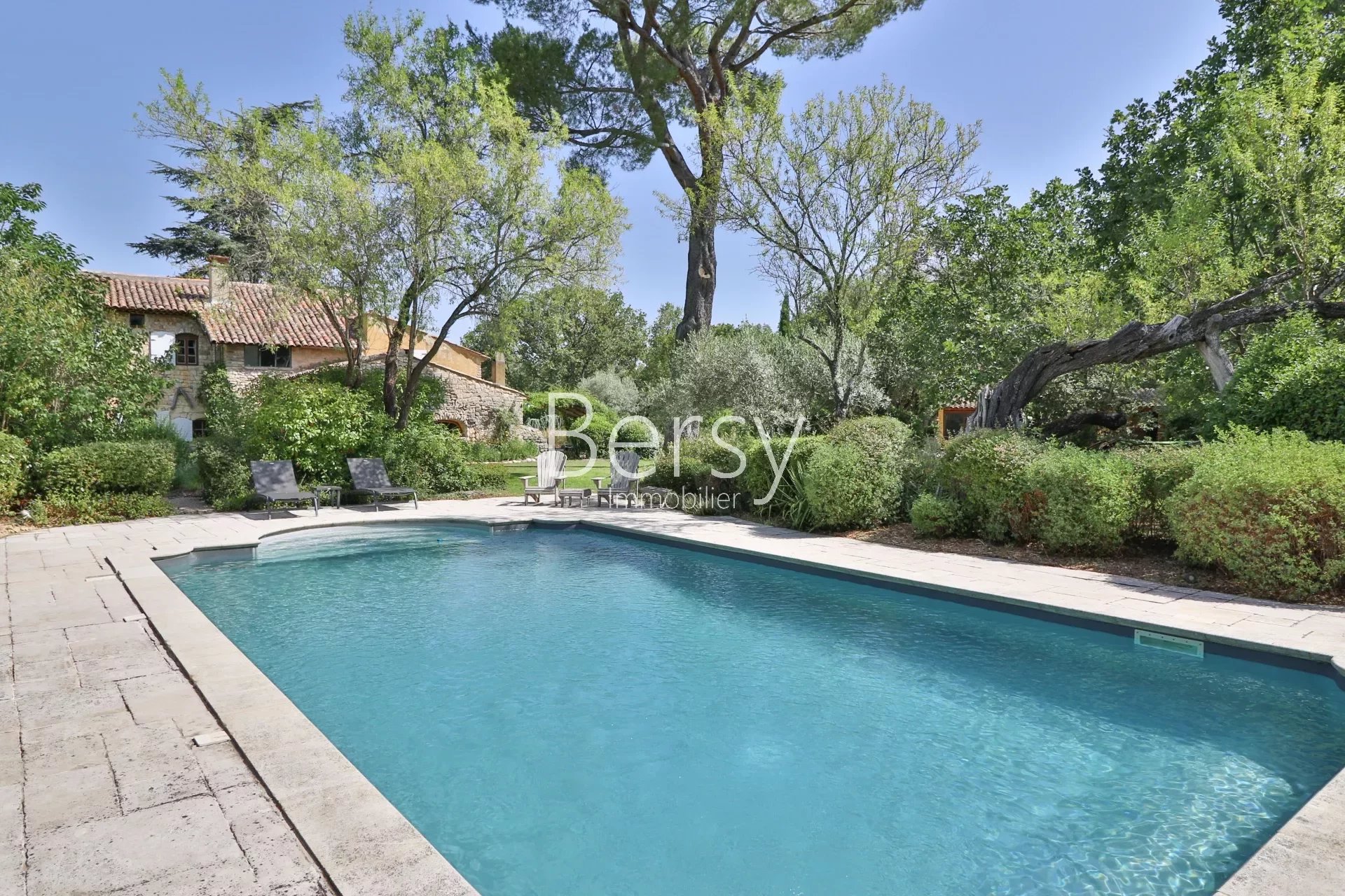 ★ Beautiful Authentic MAS of 1739 ★ BERSY LUXURY PROPERTIES® ★ HEADED POOL + independent Guest House ★