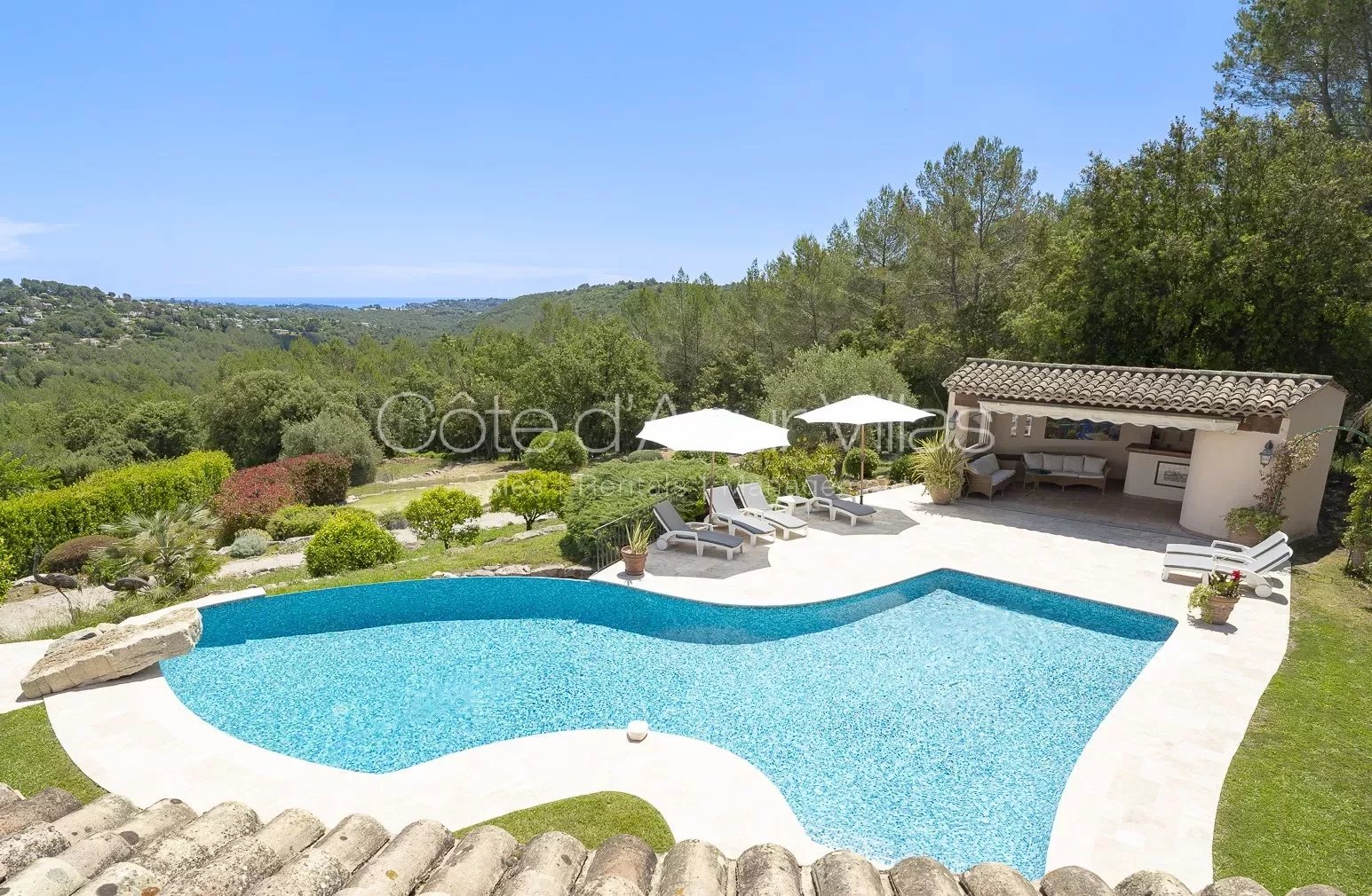 SOLE AGENT VALBONNE - 6 BEDROOM VILLA WITH PANORAMIC SEAVIEW