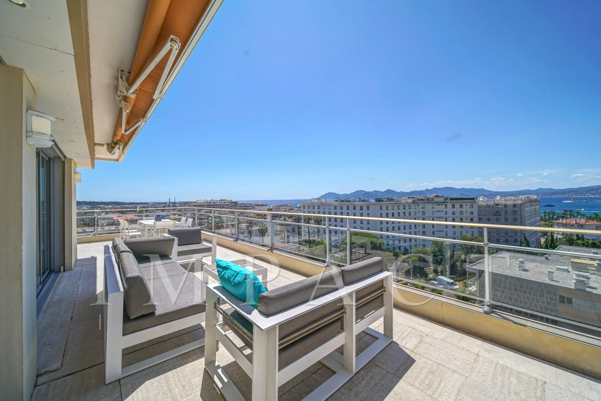 SEA VIEW PENTHOUSE FOR SALE CANNES