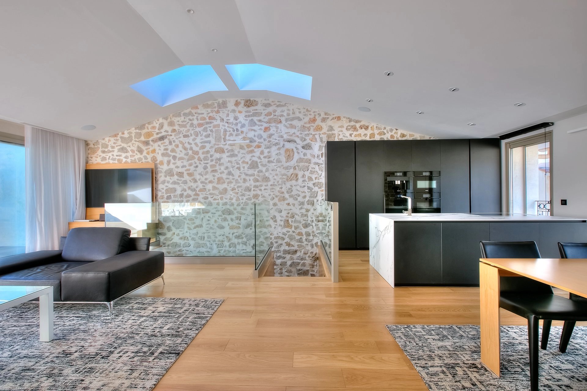 Living-room Skylight Natural light Wooden floor