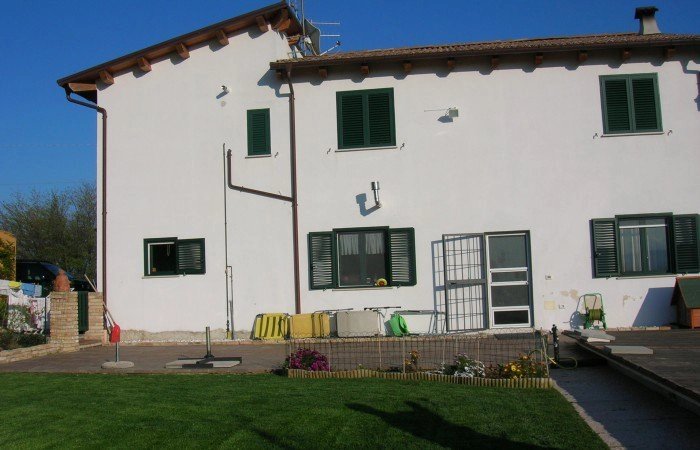 Country house 10 min from the beach