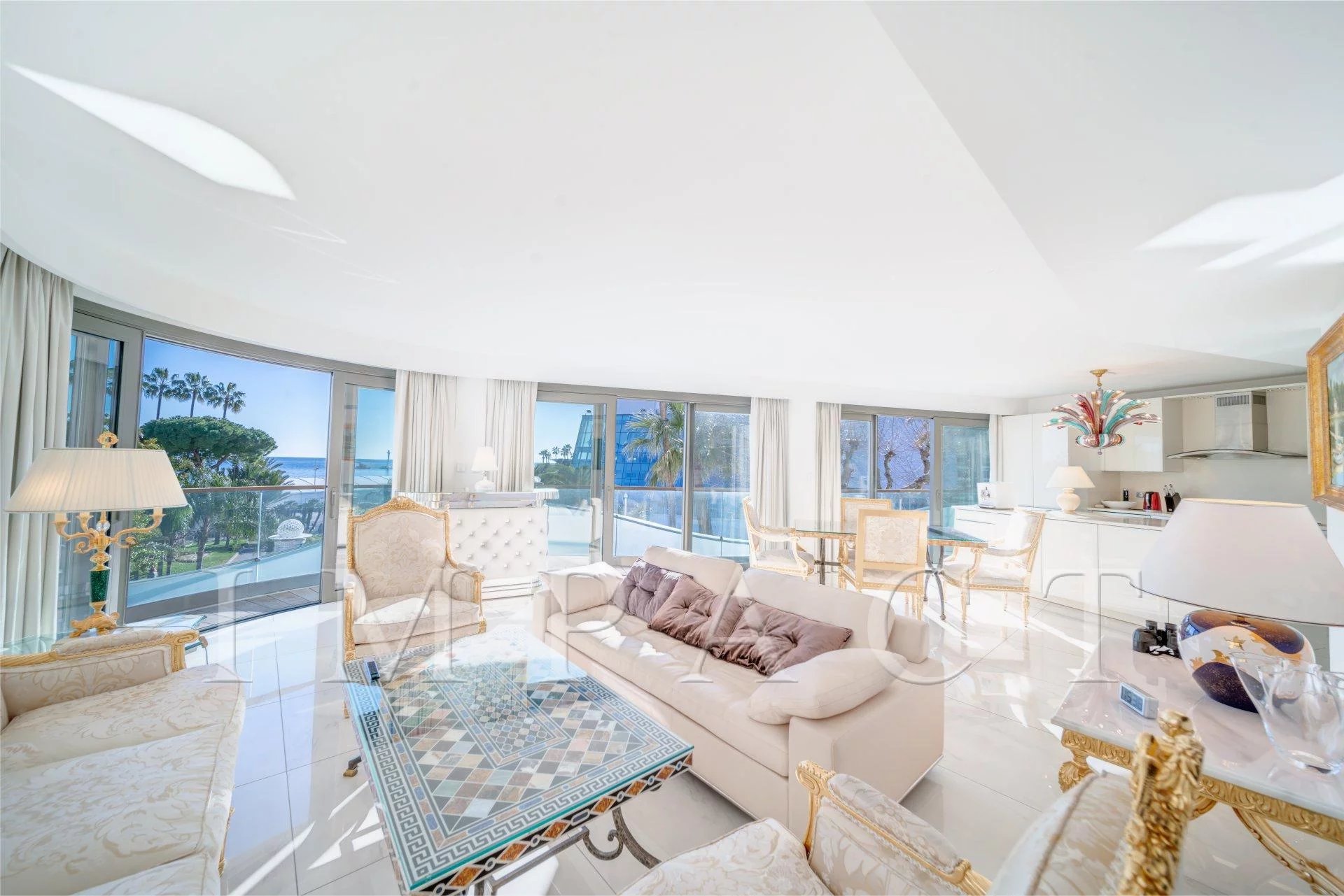 Apartment for Sale Cannes Croisette sea view