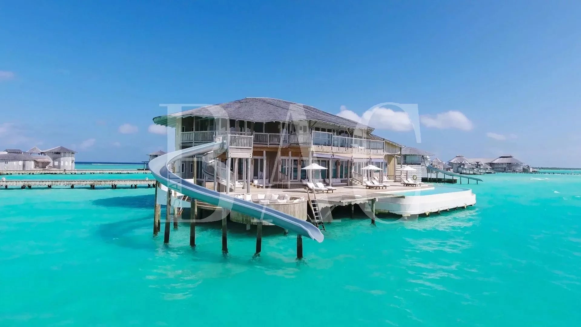 Villa 4 chambres sur pilotis aux Maldives