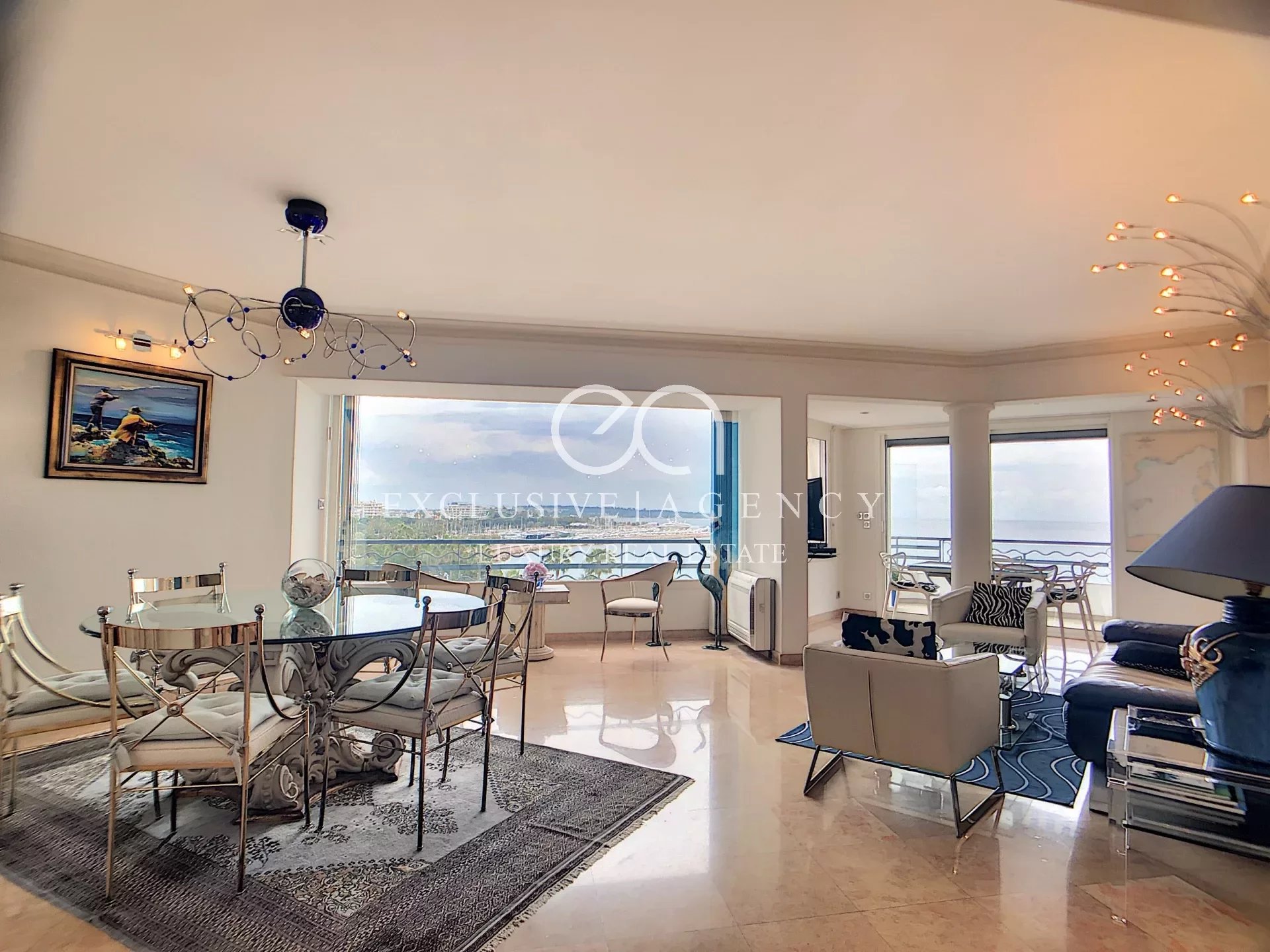 Rental Cannes Croisette 130sqm 3-bedroom apartment terrace sea view