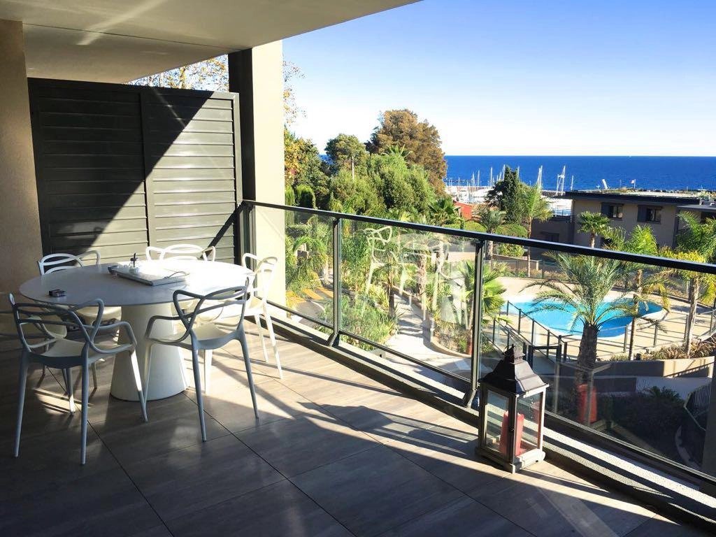 For sale 2 bedroom apartment in Theoule sur Mer - Miramar