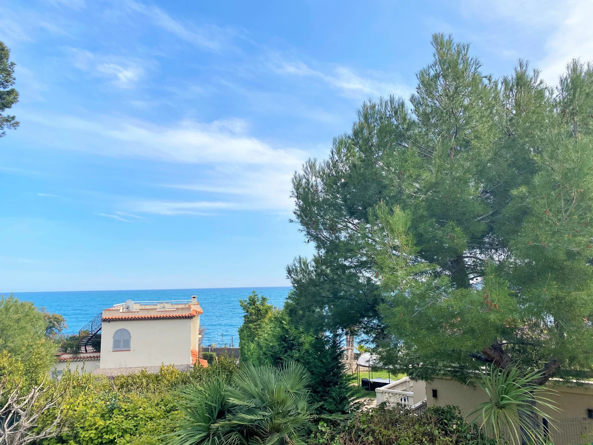 Cap d'Antibes-Charmante villa méditerranéenne  proche de la plage de la Garoupe