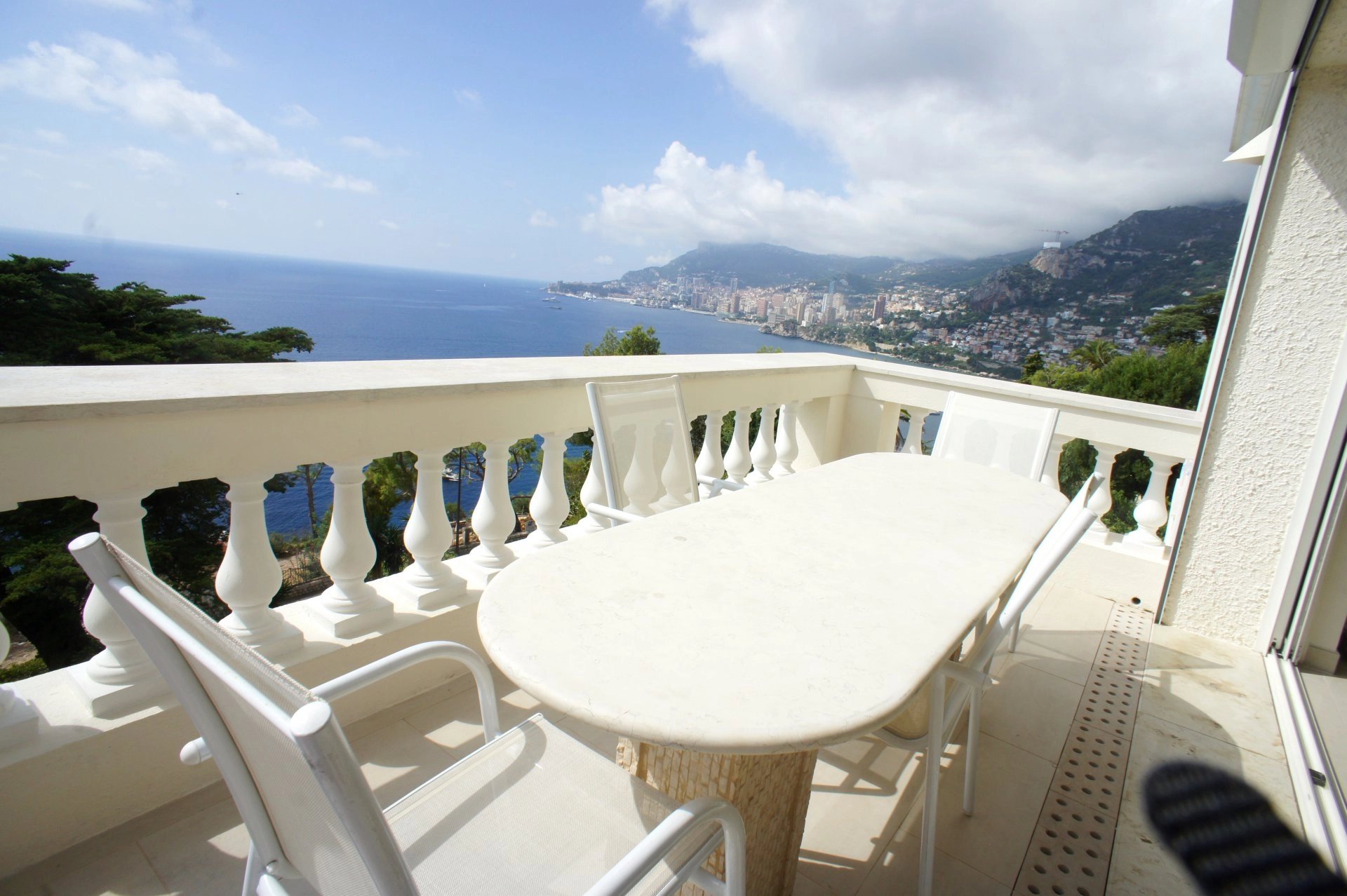 Belle Epoque villa with Monaco view
