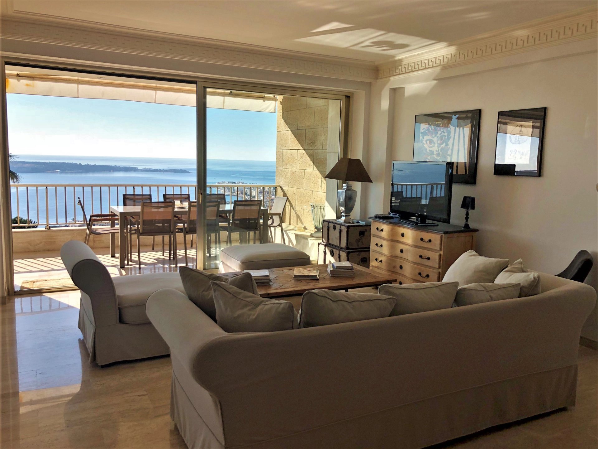 TO SALE CANNES CALIFORNIA HILL 3P 118M² + 22M²TERRACE with a PANORAMIC SEA VIEW