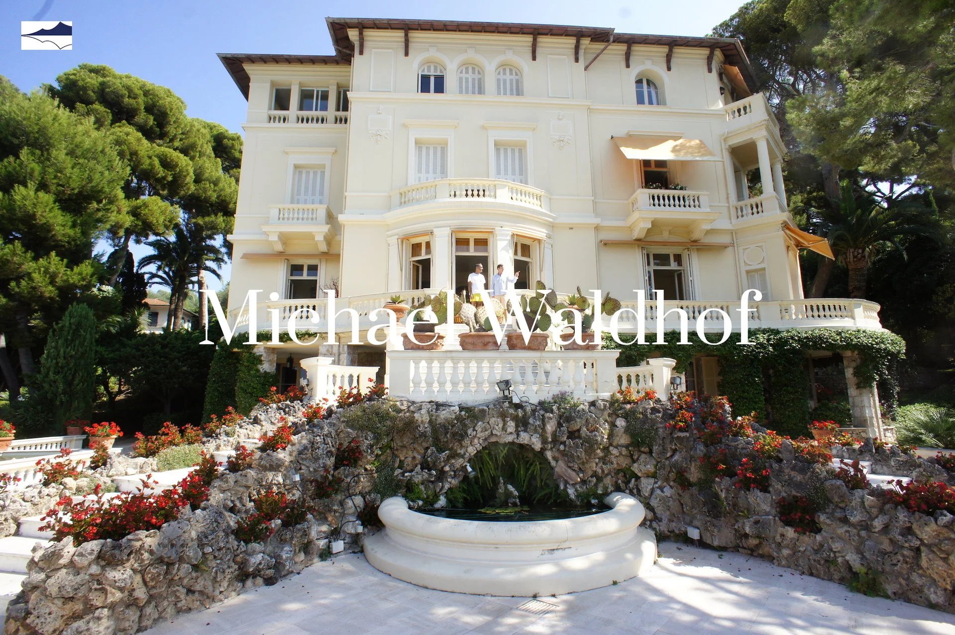 Seaside villa with Monaco view