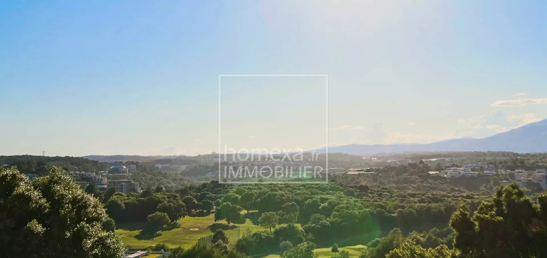 Immobilier Biot Saint-Philippe : Vue golf LE PROVENCAL