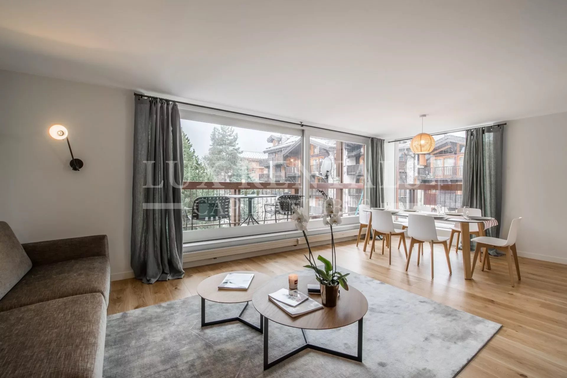 Seasonal rental Apartment - Courchevel Le Praz