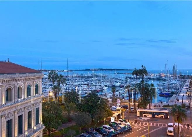 2-bedrooms apartment to rent Cannes