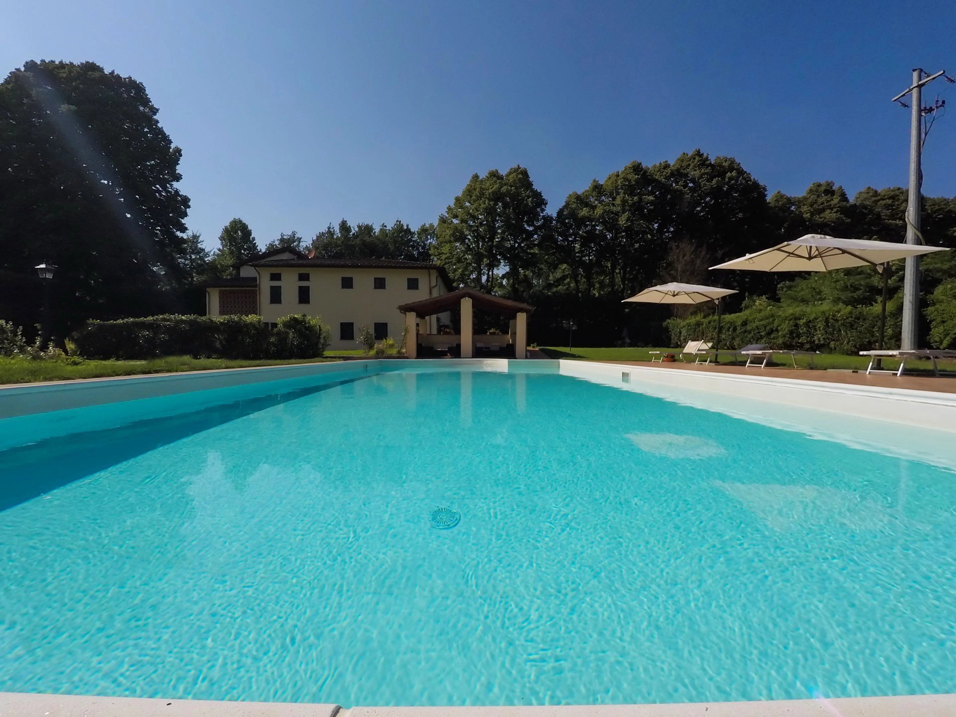 ITALY, TUSCANY, LUCCA, APARTMENT IN VILLA, 4 PERSONS, POOLITALY, TUSCANY, LUCCA, APARTMENT IN VILLA, 4 PERSONS, POOL