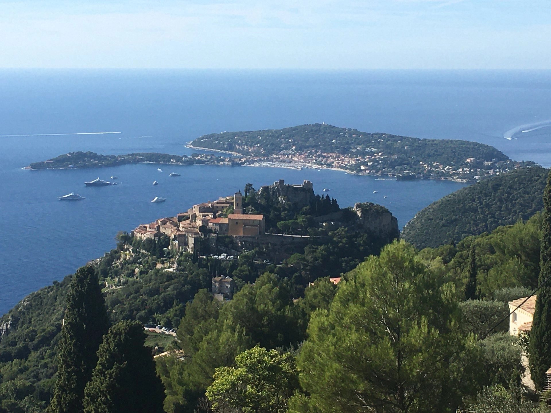 Hotel close to Monaco with 9 % rentability