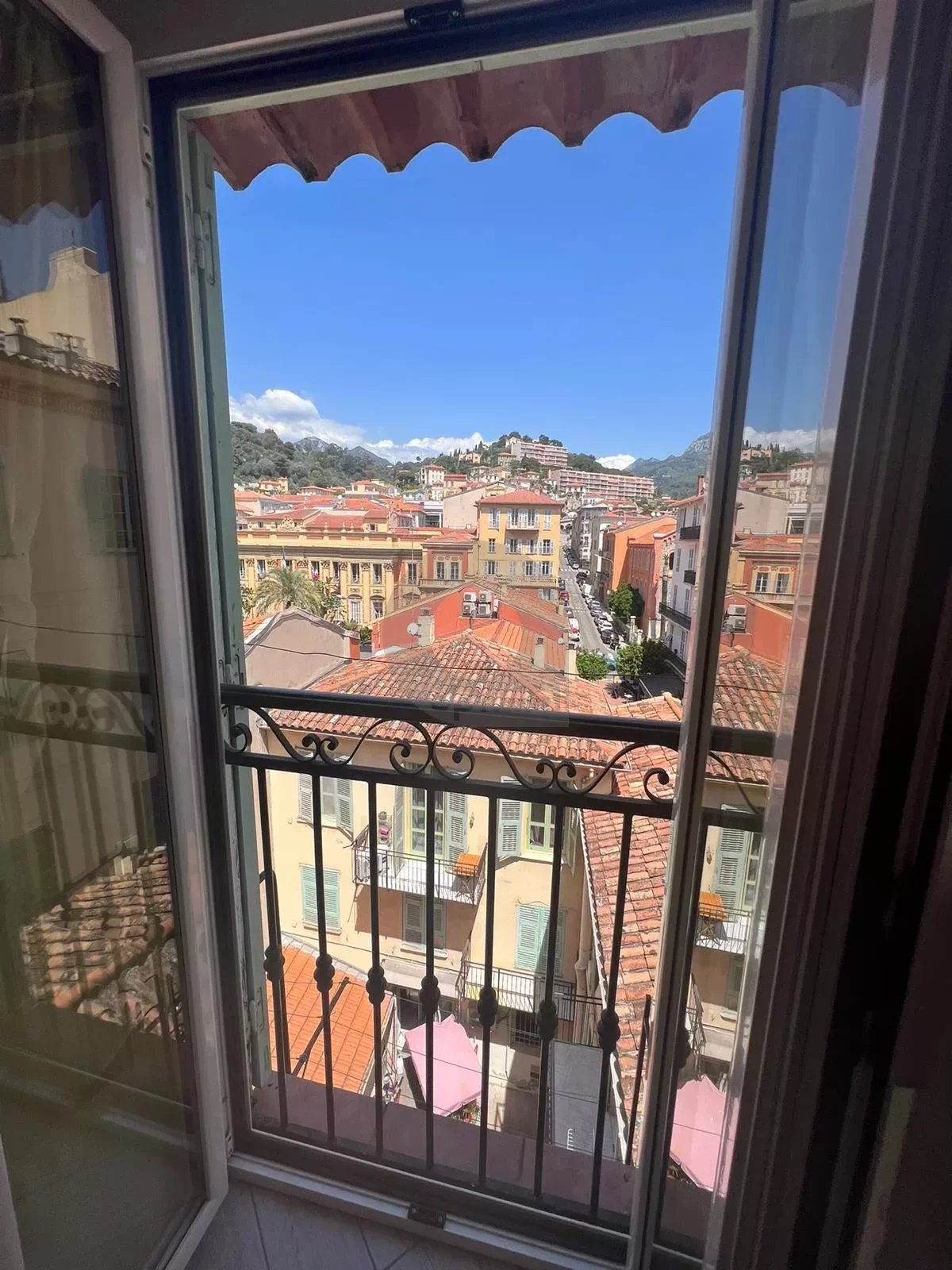 menton city center, charming attic apartment.