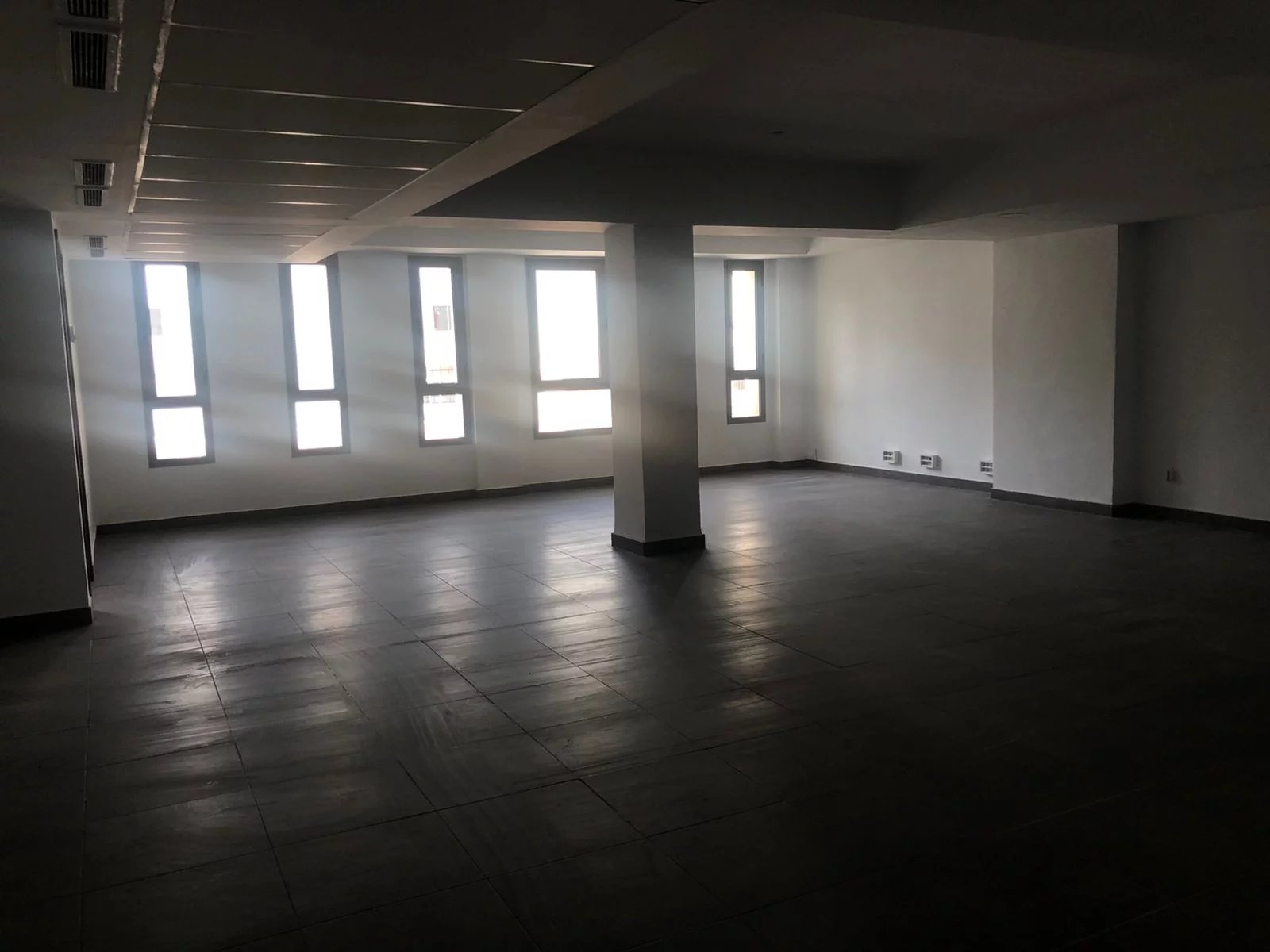 Location de 445 m² de Bureaux de Haut standing Av. Mohamed 5