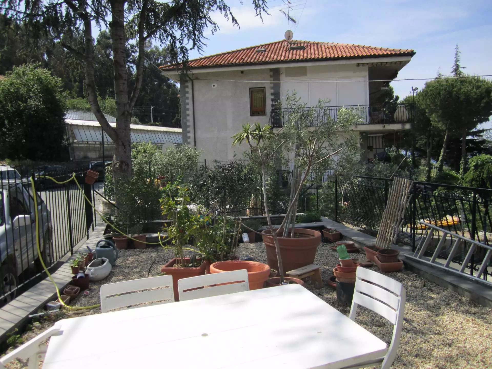 Sale Apartment villa - Bordighera Sapergo - Italy