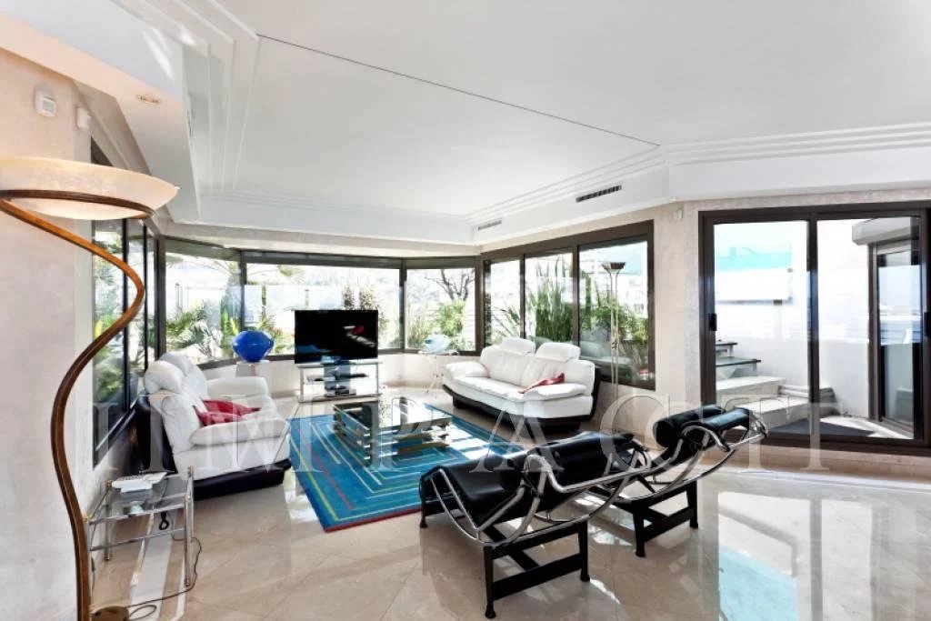 Unic Penthouse to rent on the Croisette