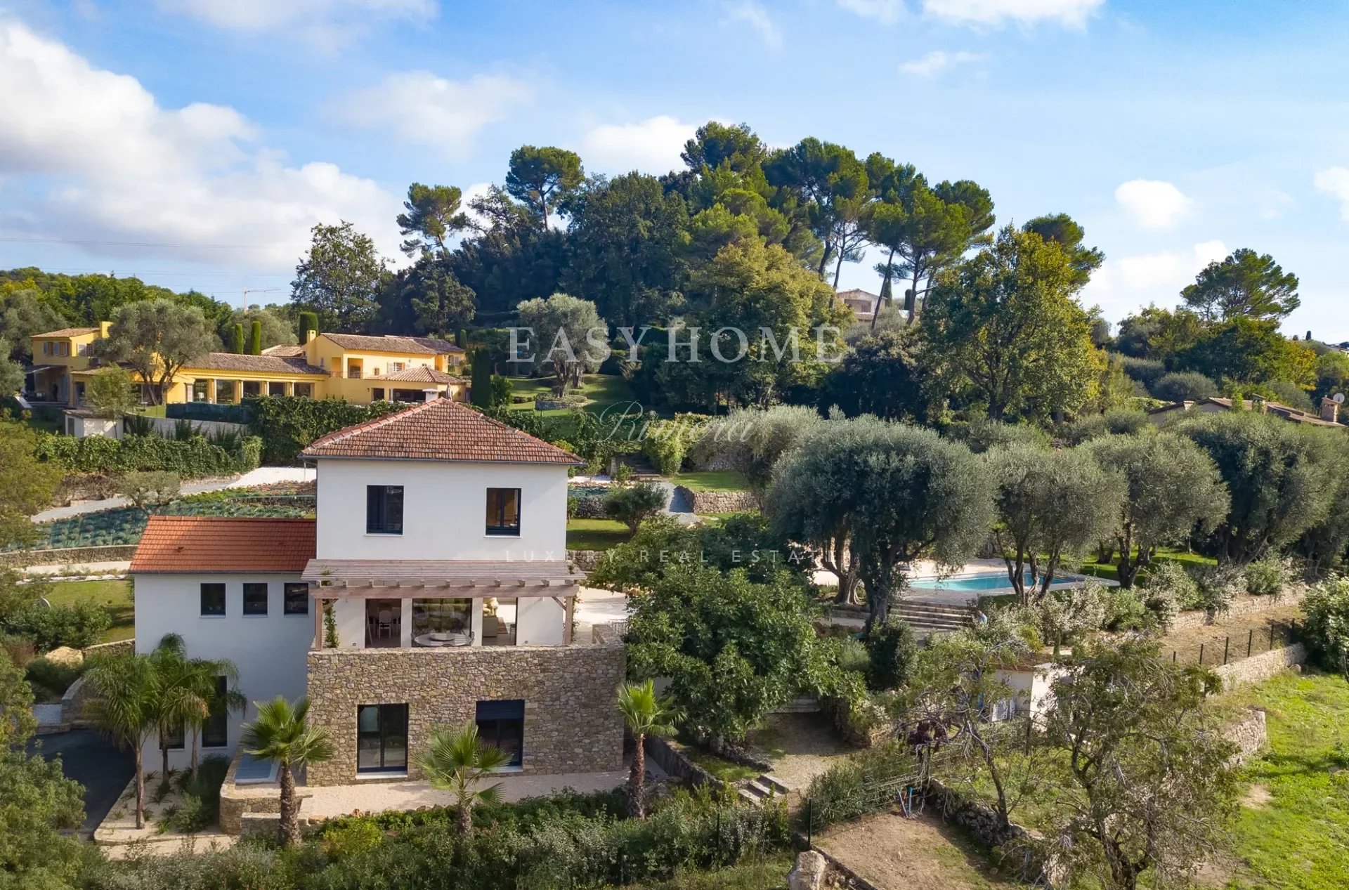 Purchase/Sale Villa Mougins with panoramic village view