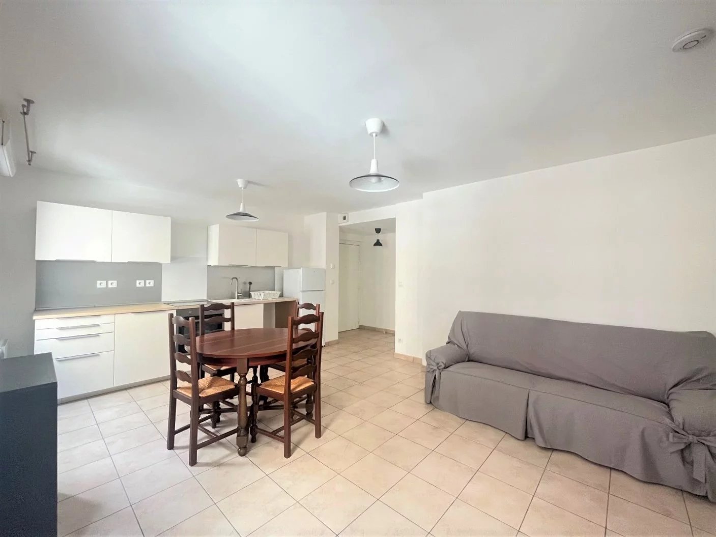 Location Appartement Surface de 43.02 m², 2 pièces, Lyon 3ème (69003)