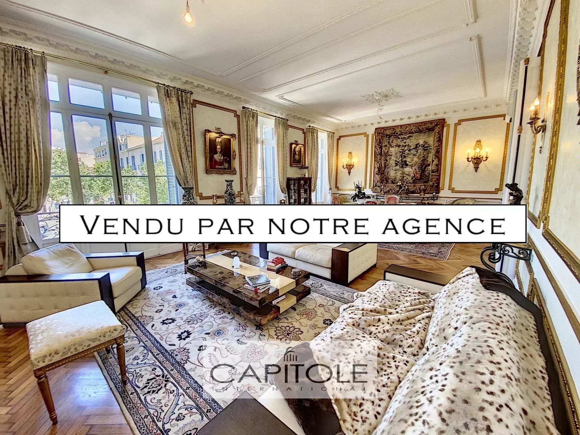 A vendre, Antibes place de Gaulle, exceptionnel appartement bourgeois 4 pièces 150 m², terrasse