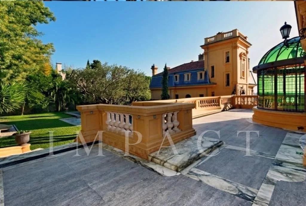 Luxury property for rent Cannes