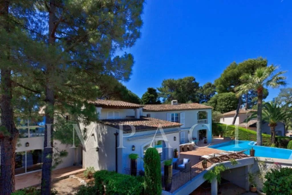 Magnificient Renovated Villa to rent Cap d'Antibes