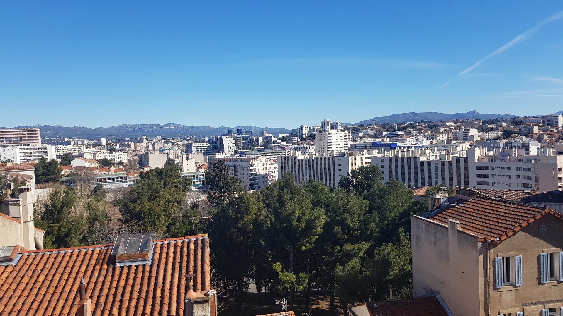 Rental Apartment - Marseille 4ème Chutes-Lavie
