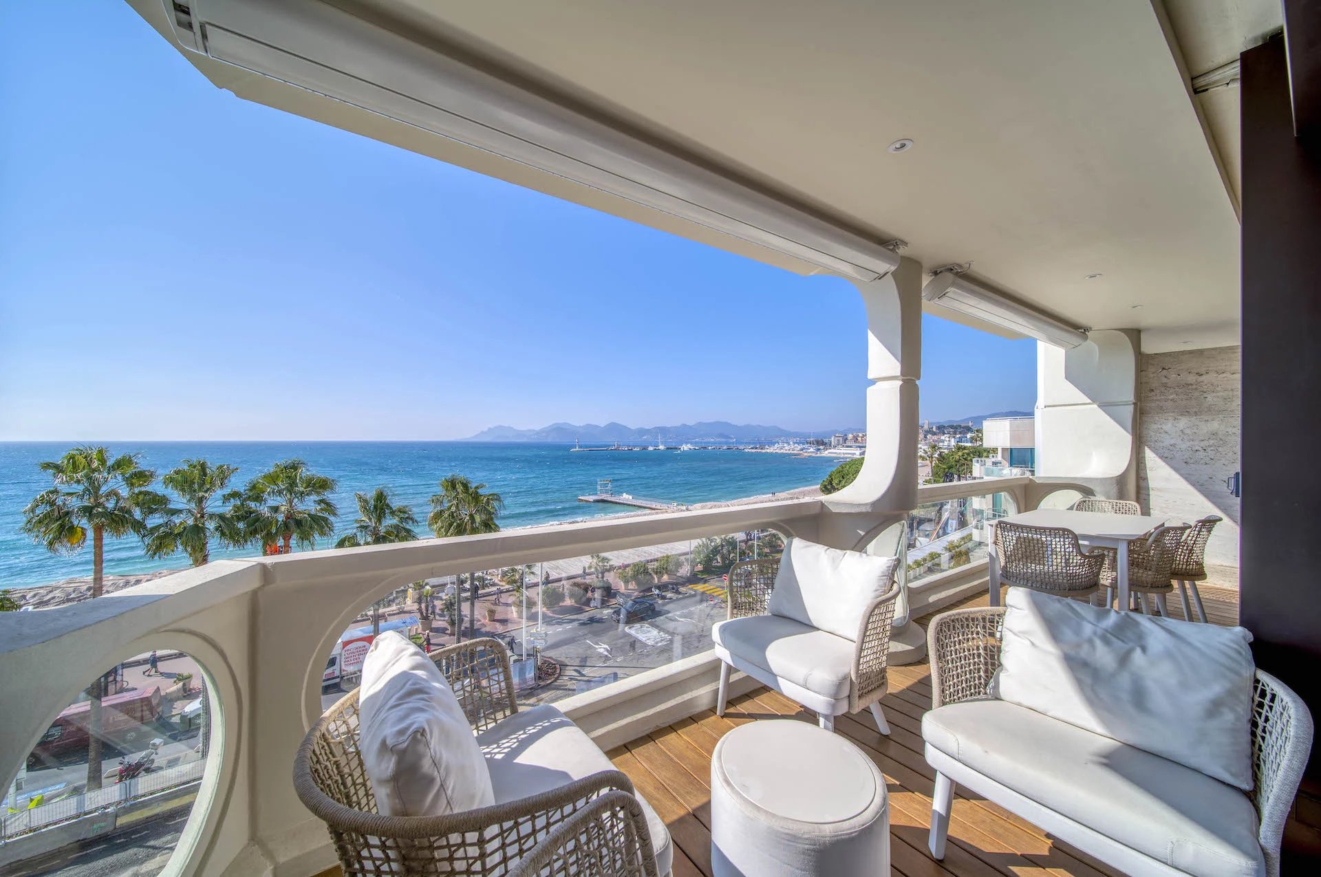 Appartement vue panoramique mer à vendre 