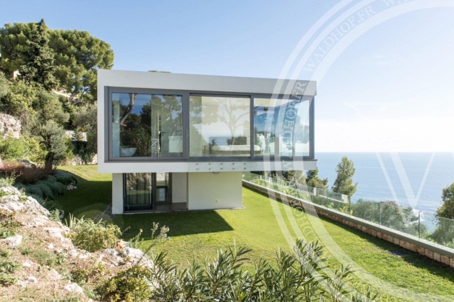 Magnifique villa contemporaine à Cap d'Ail juste à l'extérieur de Monaco
