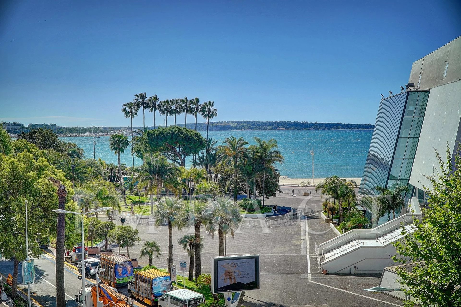 appartment sea view for rent Croisette