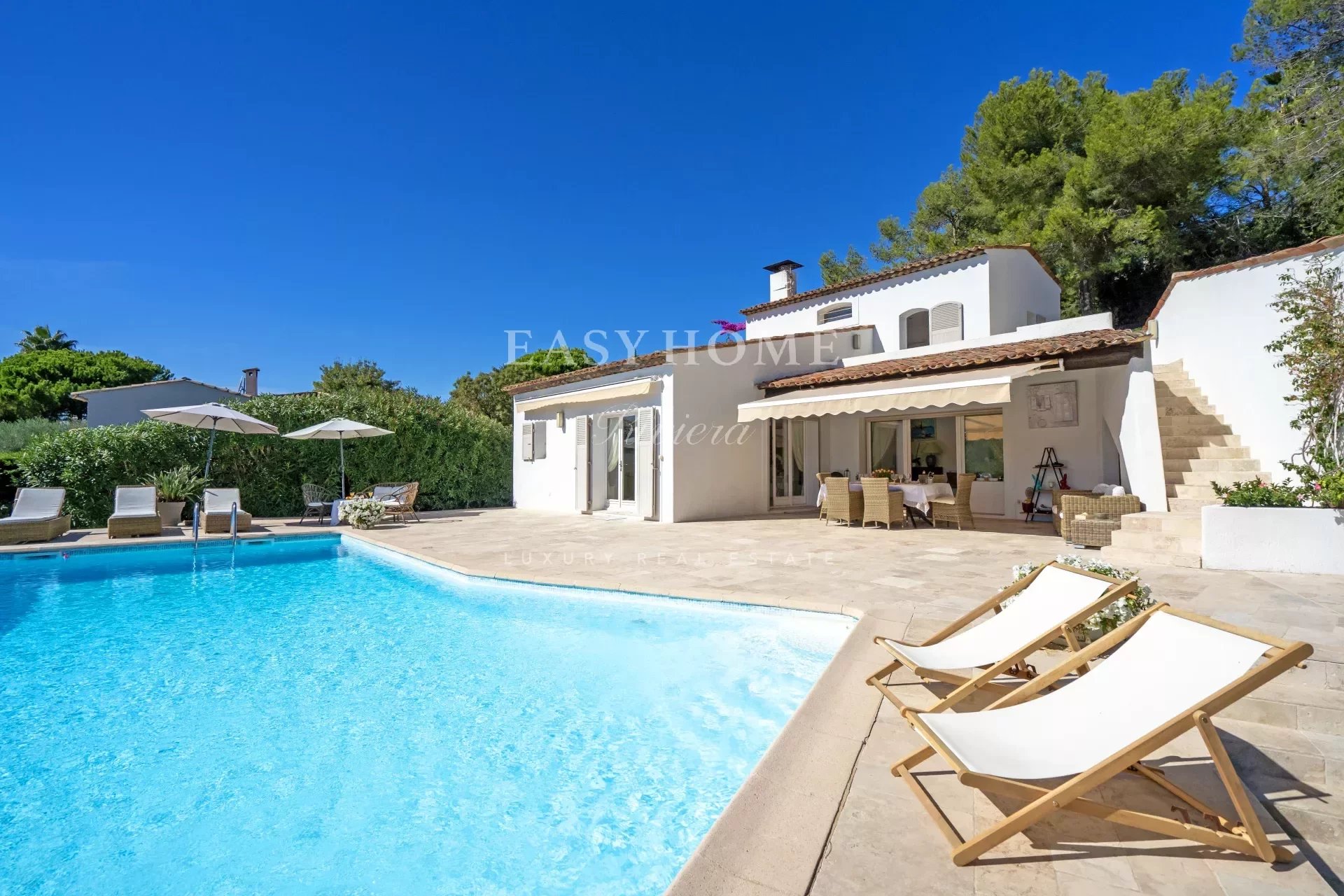 Purchase / Sale Village Mougins with village view