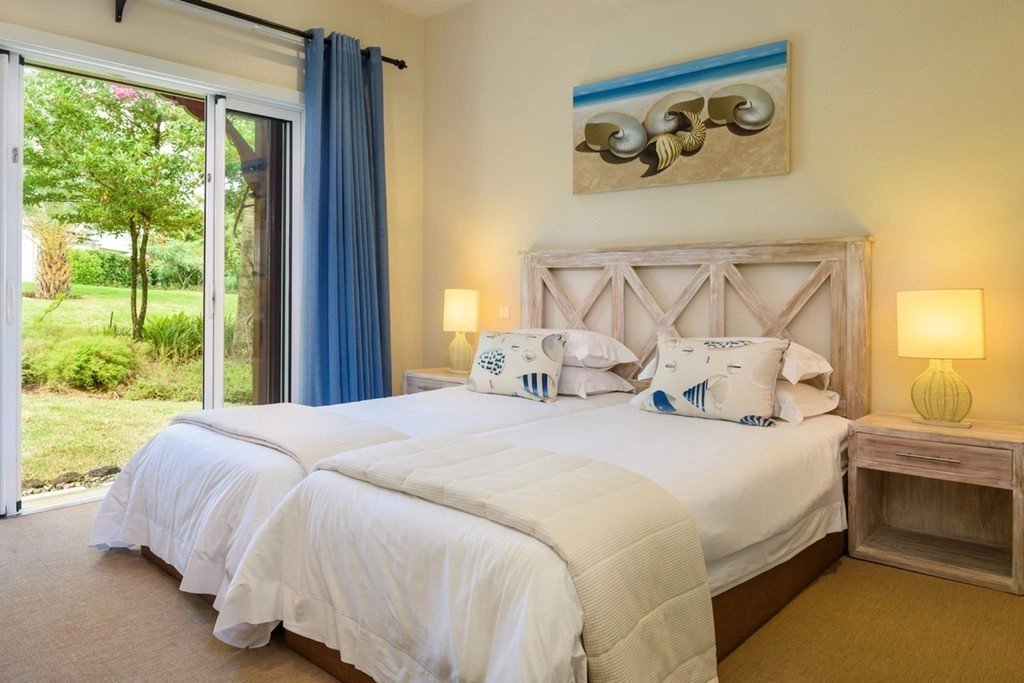 Opulent 4 bedroom villa in the sought-after Heritage Bel Ombre Estate