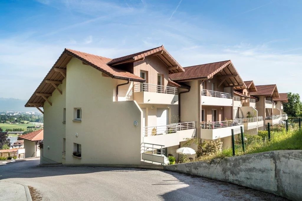A vendre Appartement T2 avec Terrasse et balcon, garage, proche frontière Franco-Suisse