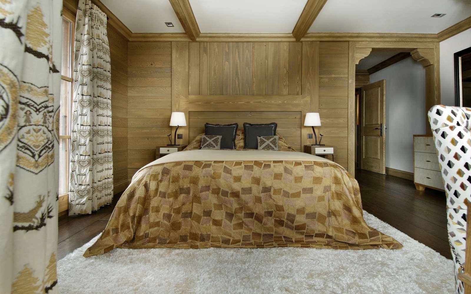Bedroom Wooden floor Carpet