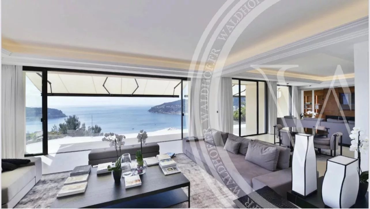 Exceptional property with 7 bedrooms overlooking Cap Ferrat
