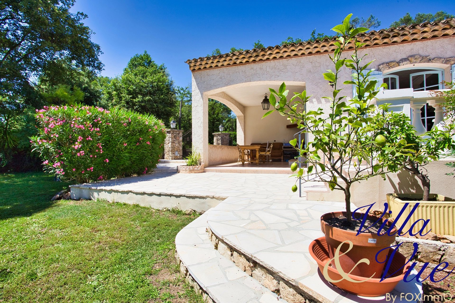Costa Azzurra Saint Paul de Vence Casa indipendente, assoluta tranquillità, giardino pianeggiante