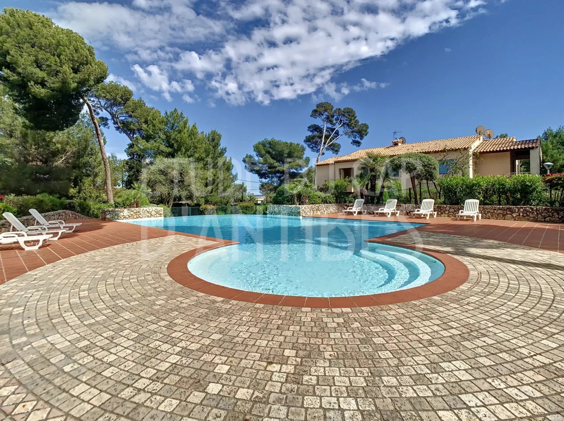 appartement Cap d'Antibes 3/4P  parc piscine calme