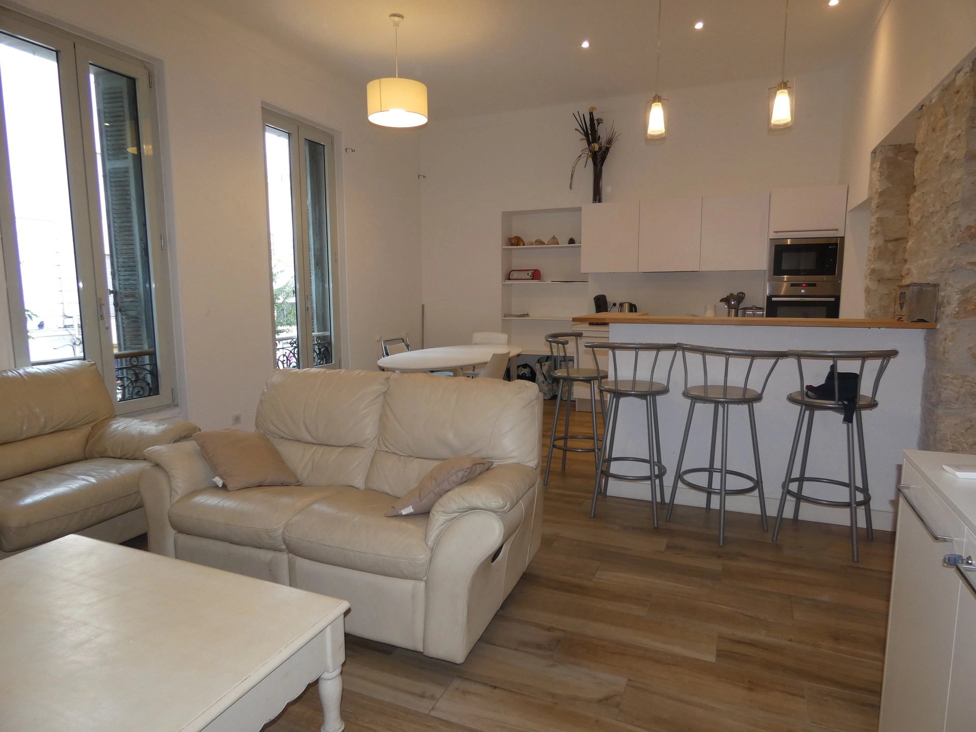 Living-room Kitchen bar Wooden floor Stainless steel