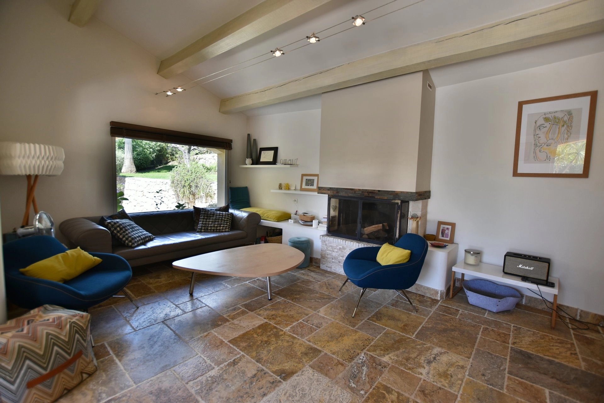 Living-room Tile Fireplace